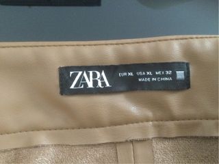 3 Faldas de cuero diferentes colores 