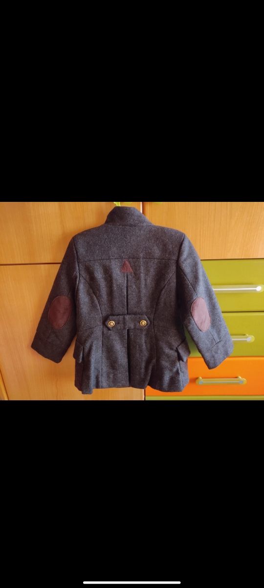 Abrigo Zara doble botonadura T. 3/4 años