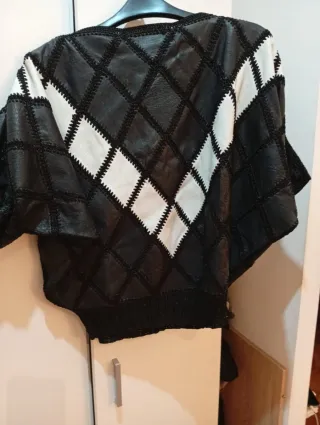 Jersey cuero patchwork rombos blanco y negro