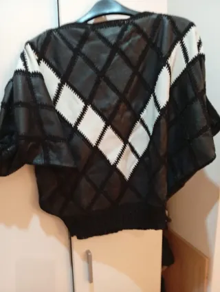 Jersey cuero patchwork rombos blanco y negro