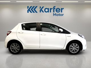 Toyota Yaris 1.5 100H Active Tech