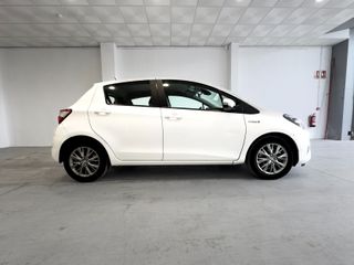 Toyota Yaris 1.5 100H Active Tech