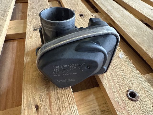 Mariposa VAG 036133062N