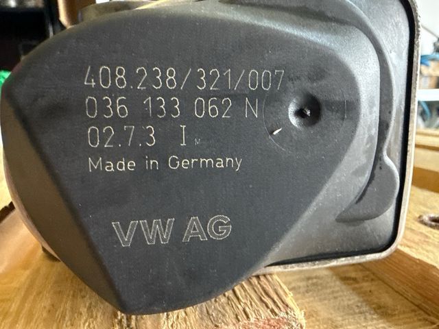 Mariposa VAG 036133062N