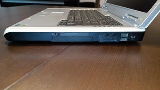 Portátil Dell Inspiron 6400