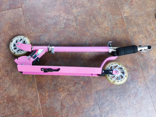 Patinete infantil plegable rosa con luz