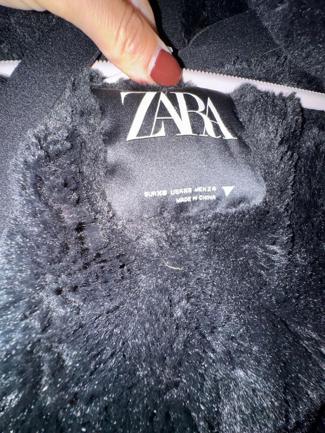 Parka Zara Negra Talla XS