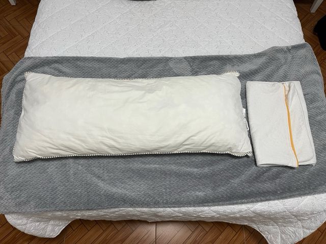 Almohada Larga Ikea 90x40 con funda de cremallera 