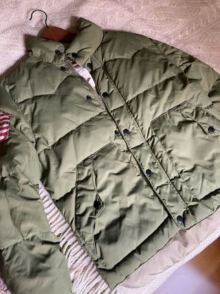 Chaqueta acolchada corta hombre