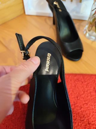 Zapatos de tacón negros talla 37