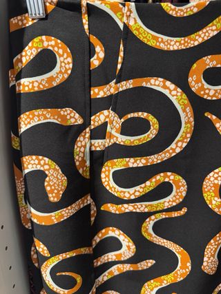 Falda Bimba y Lola Serpientes Negra Naranja
