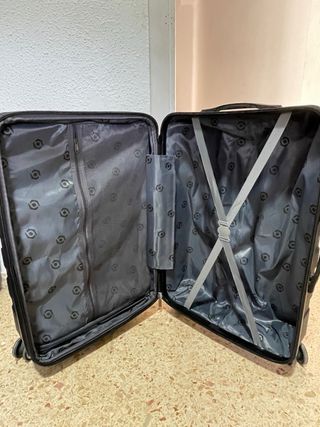 Maleta de viaje 23kg azul y plateada