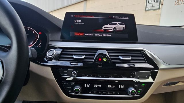 BMW Serie 5 520dA Touring