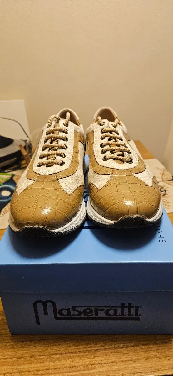 Zapatos Deportivos Elegantes Hombre Maserati Beige