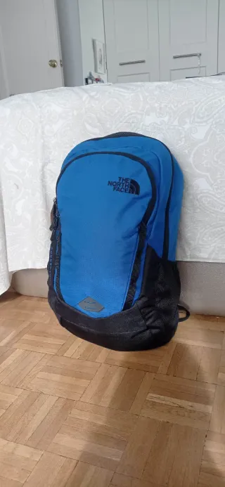Mochila The North Face Connector Azul/Negra