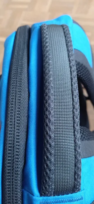 Mochila The North Face Connector Azul/Negra
