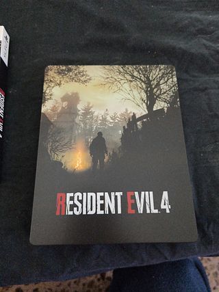 Resident Evil 4 Remake Edición Metálica PS5