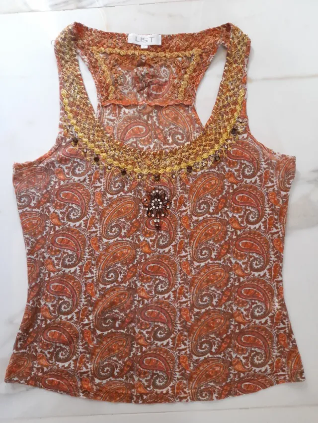 Top List sin mangas con pedrería