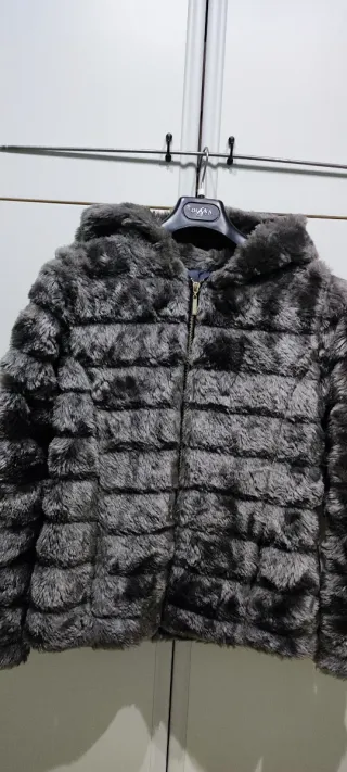 Giubbotto donna con cappuccio taglia M