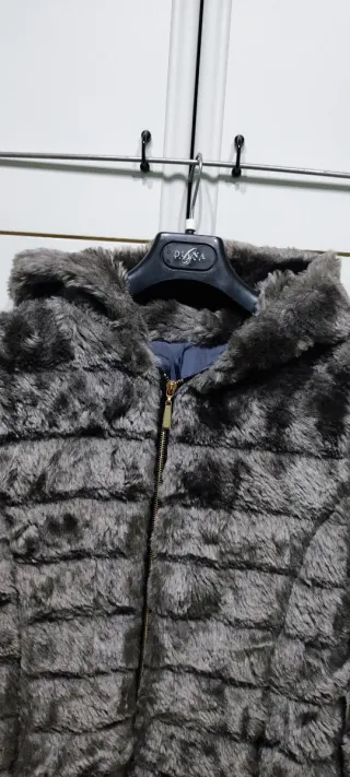 Giubbotto donna con cappuccio taglia M