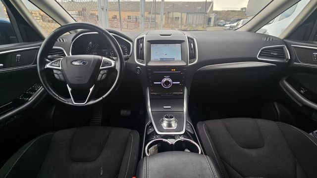 Ford S-MAX 2.0 TDCi Panther 110kW Titanium AUT