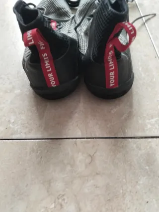 Botas Boxeo Decathlon y Comba Domyos
