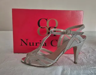 Sandalias Nuria Cobo fiesta gris/plateadas