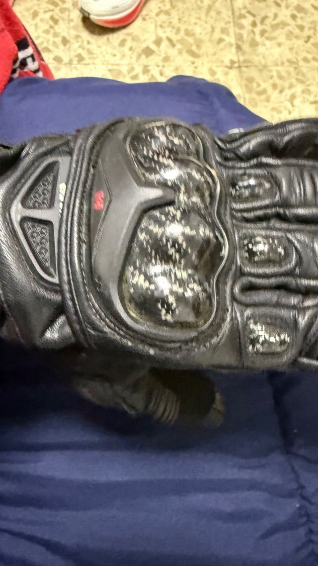 Guantes Moto Oxford Cuero Carbono