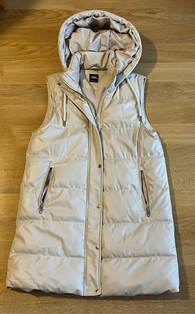 Chaleco acolchado ZARA Beige Talla M