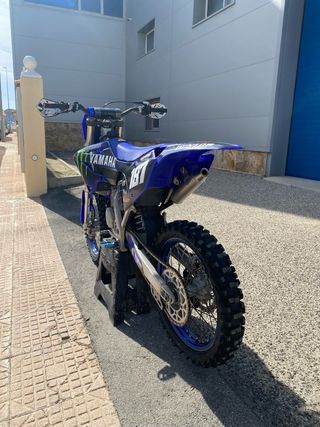 Yamaha YZ 125