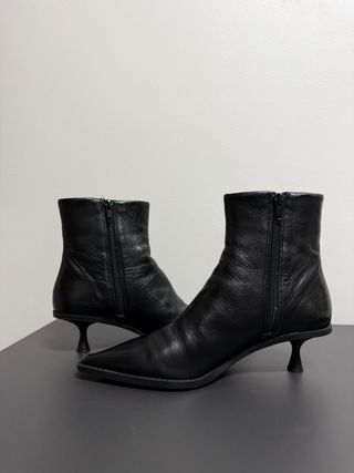 Botines de piel Zara negros