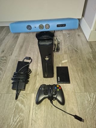 Xbox 360 Kinect + Mando + Disco Duro