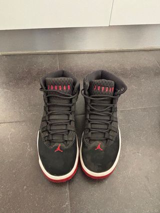 Scarpe Jordan Nere Taglia 42.5