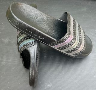 Chanclas Adidas Adilette Plata Talla 42