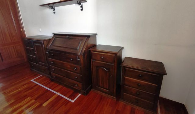 Mensola in legno massello di castagno. Artigianale