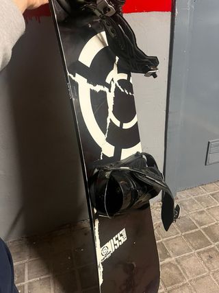 Tabla Snowboard Nitro 155cm + Fijaciones