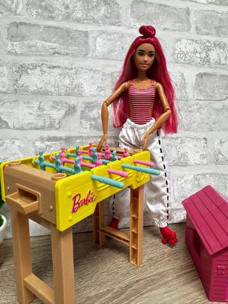 Barbie Skater con biliardino