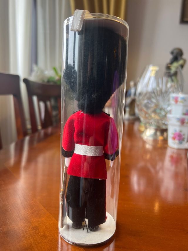 Figura della guardia inglese della vecchia collezione