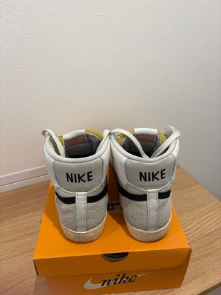 Nike Blazer Mid '77 Vintage Grigio Bianco