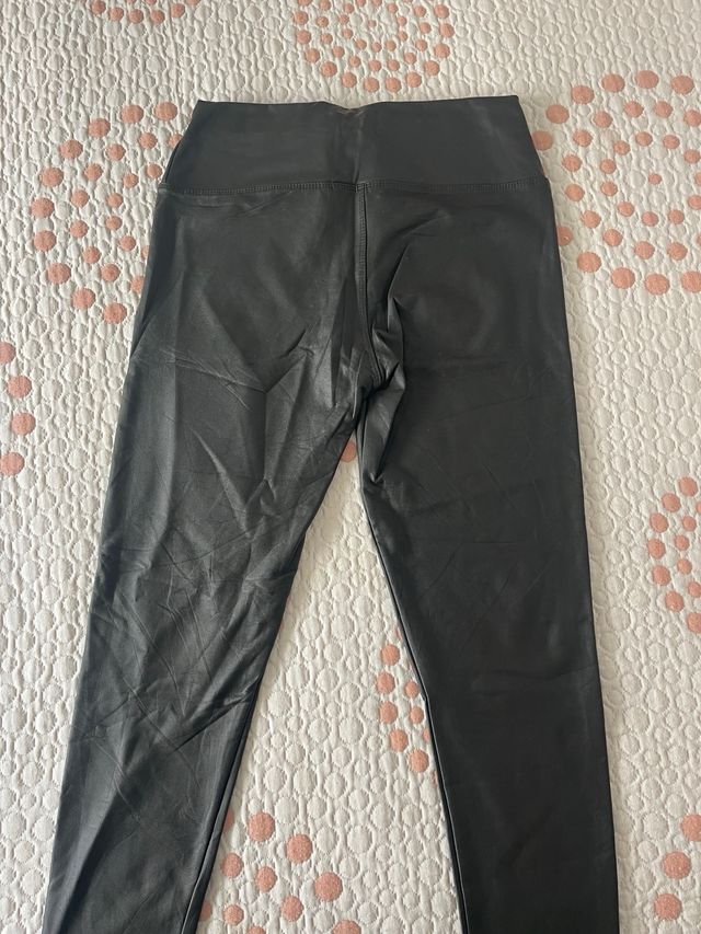 Mallas de cuero verde