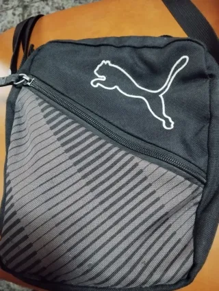 Bandolera Puma Negra y Gris