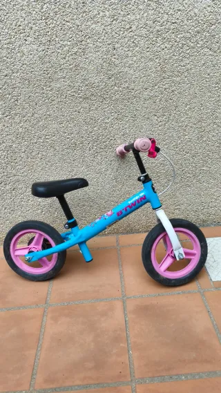 Bici sin pedales 10 azul y rosa