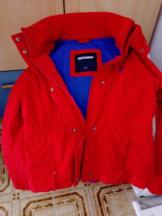 Parka Abercrombie & Fitch Roja Polar