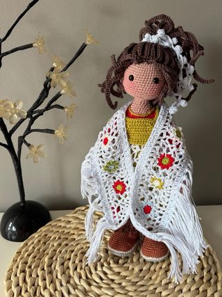 Muñeca Amigurumi Crochet Hecha a Mano
