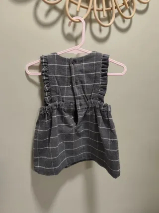 Vestido Kiabi cuadros gris3 meses ,56 a 62 cm