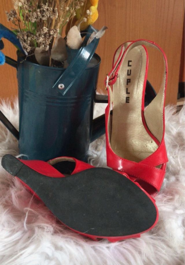 Sandalias Cuplé Charol Rojo Talla 35