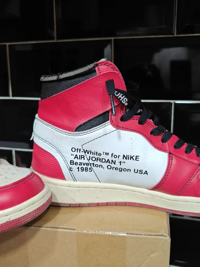 Jordan 1 Off White Beige Rojo