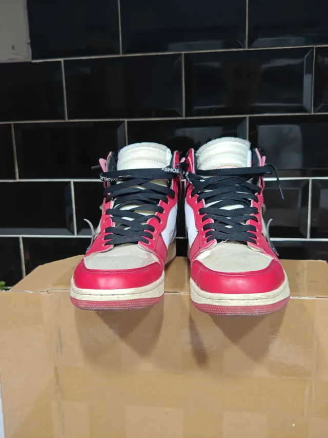 Jordan 1 Off White Beige Rojo