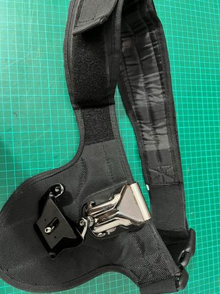Cinturón para cámara con enganche