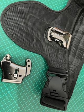 Cinturón para cámara con enganche